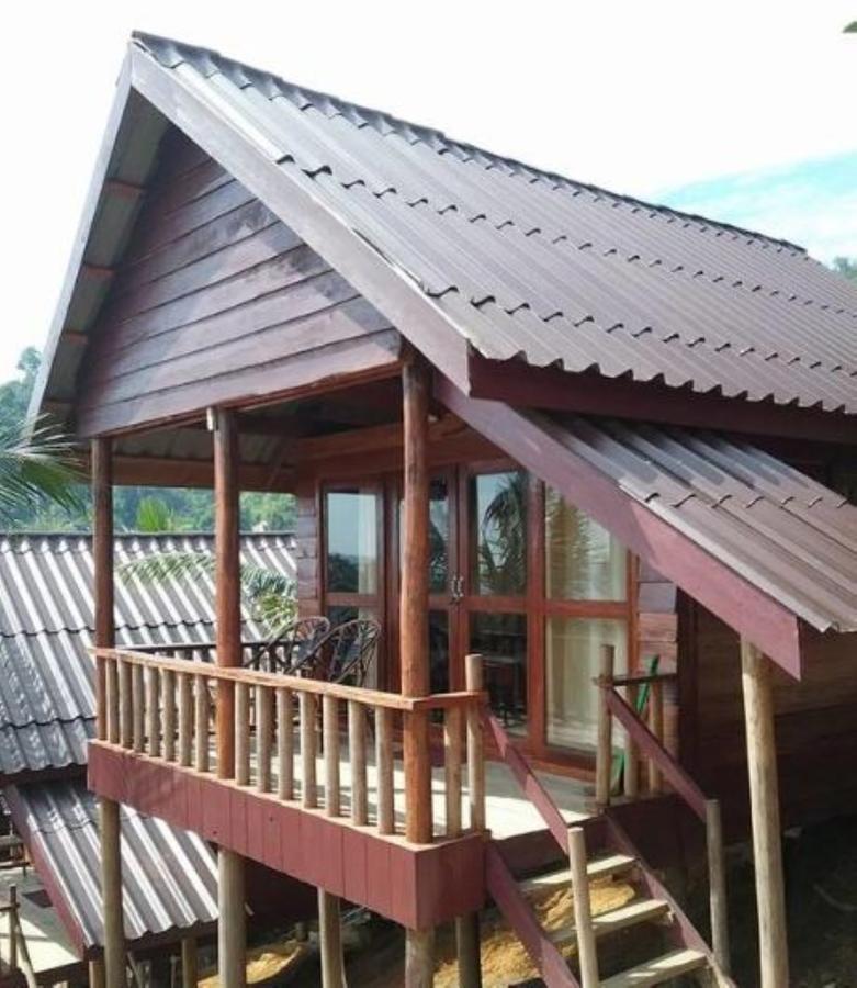 Happy Elephant Bungalows Kaoh Touch Exterior photo